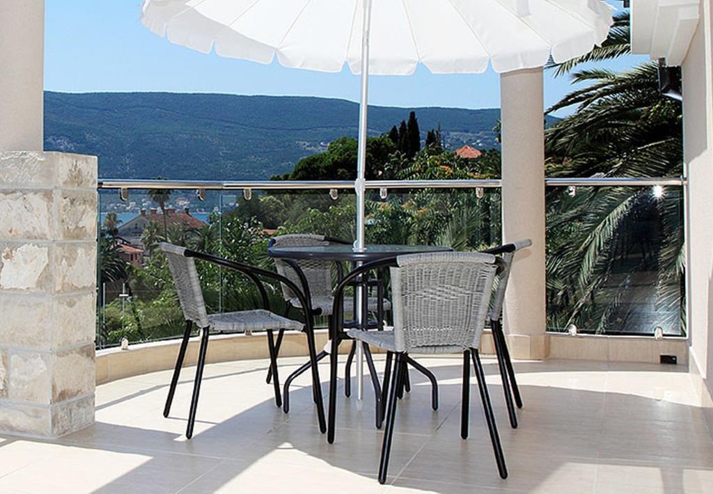 Swiss Residence Montenegro Херцег Нови Екстериор снимка